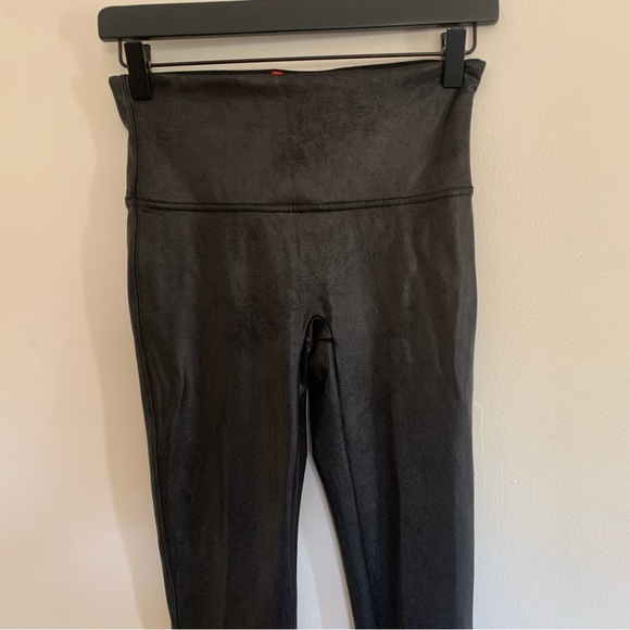 SPANX Faux-Leather Black Leggings Size M - Picture 4 of 10